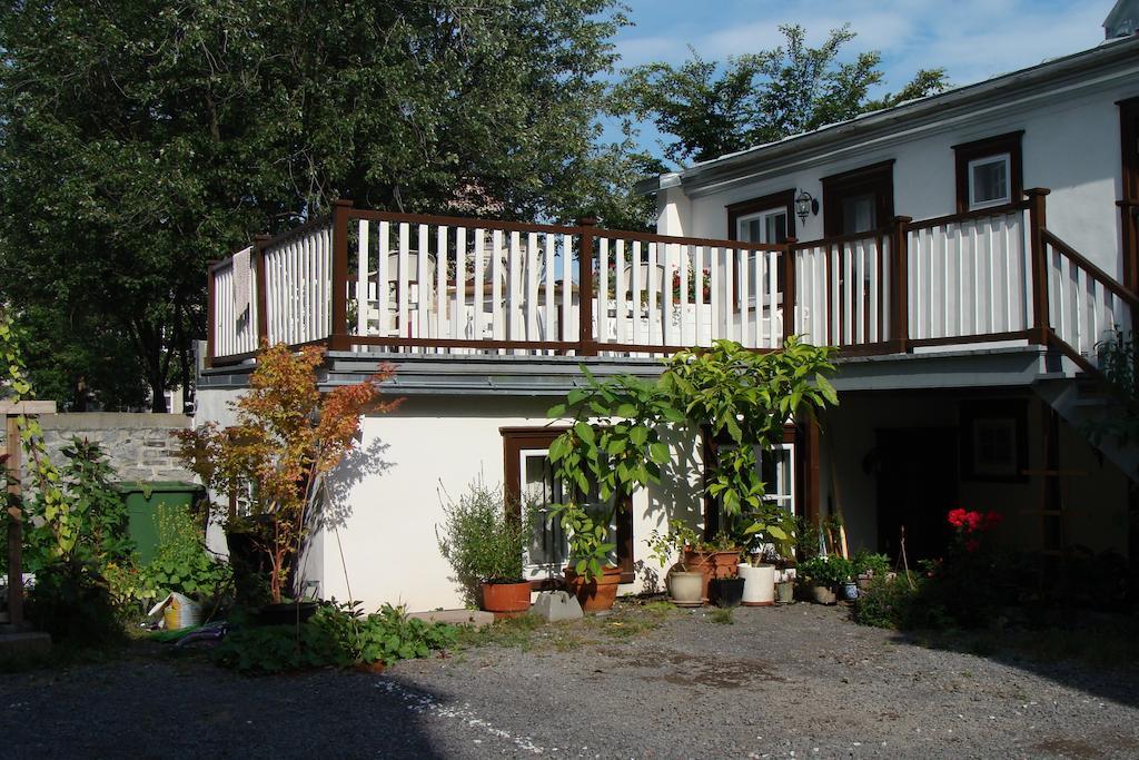 Studio,169919814:JPEG